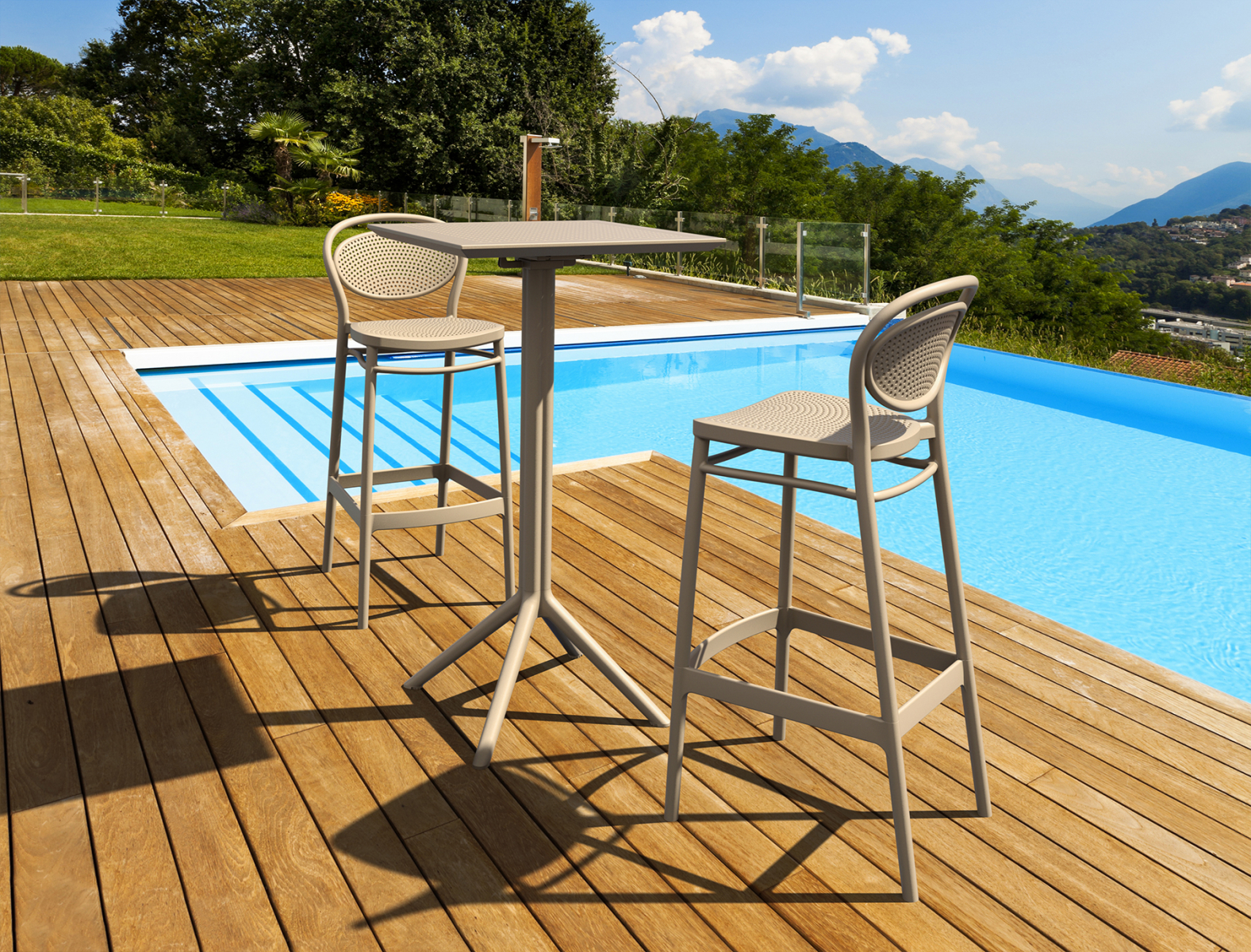 Стол пластиковый барный складной Sky Folding Bar Table