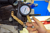Набор для измерения давления масла двигателя Licota  ATP-2074A 3
